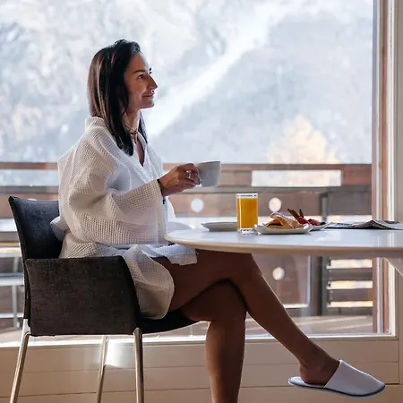 Private Whole-hotel In 360 Alpine Views Sauna & Hot Tub
