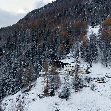 Private Whole-hotel In 360 Alpine Views Sauna & Hot Tub Зас-Фе