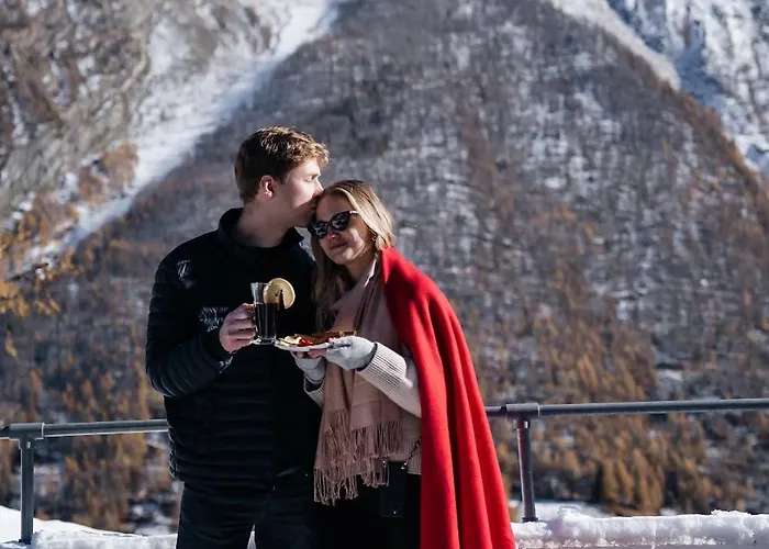 Private Whole-hotel In 360 Alpine Views Sauna & Hot Tub * 萨斯费